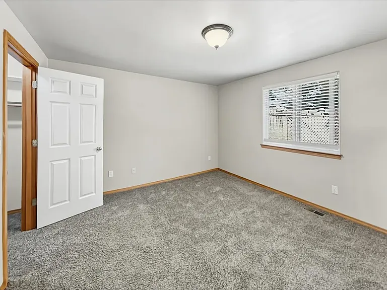 17167 Upland Dr — Photo 11