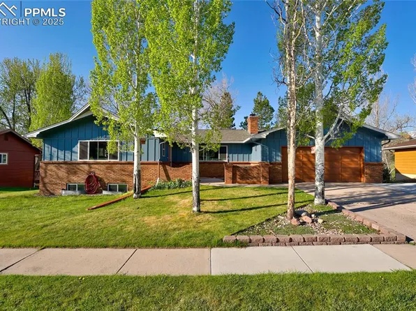 45 Mikado Dr E, Colorado Springs, CO 80919