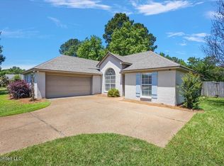 500 Silverleaf Xing, Brandon, MS 39047