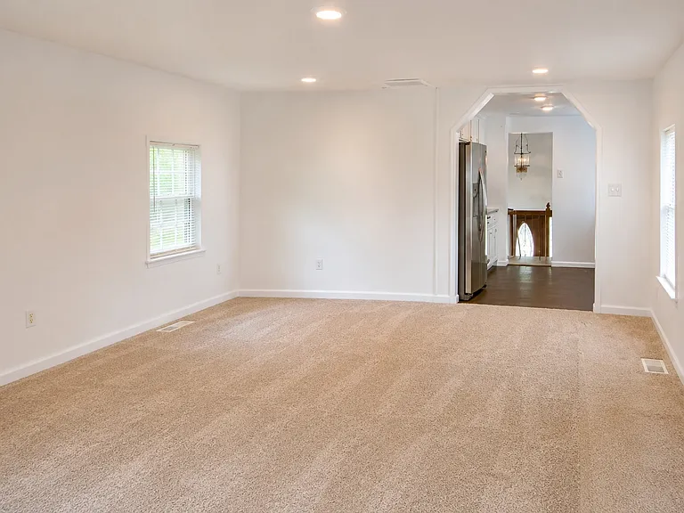 Wakefield Cir — Photo 4