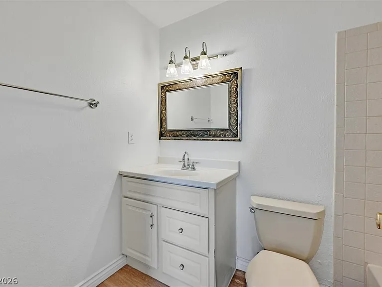 4474 Buena Vista Dr — Photo 19