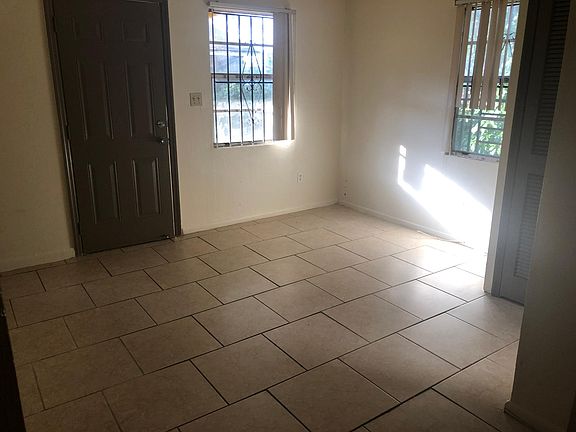 3rd image of 2283 NW 101st St #2285