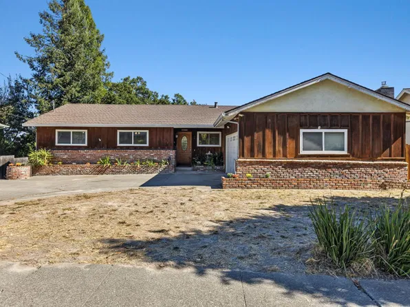 538 Amber Way, Petaluma, CA 94952