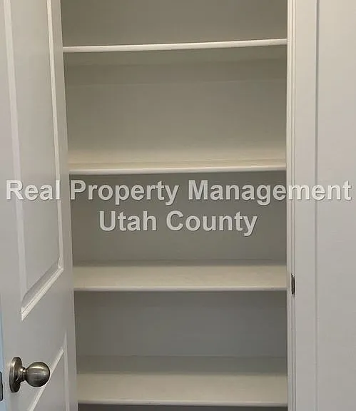 487 S Fox Chase Ln — Photo 15
