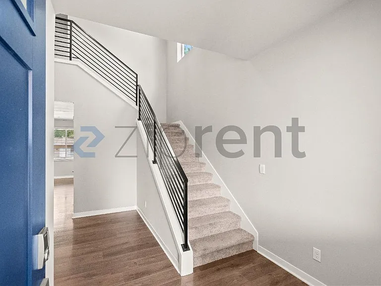 27481 226th Ave SE — Photo 2