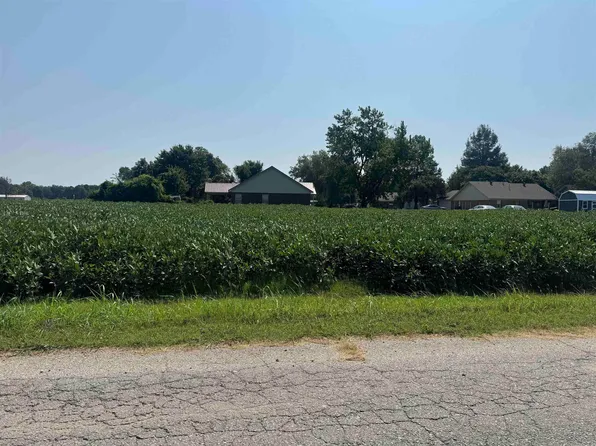 3 Debra Dr, Blytheville, AR 72315