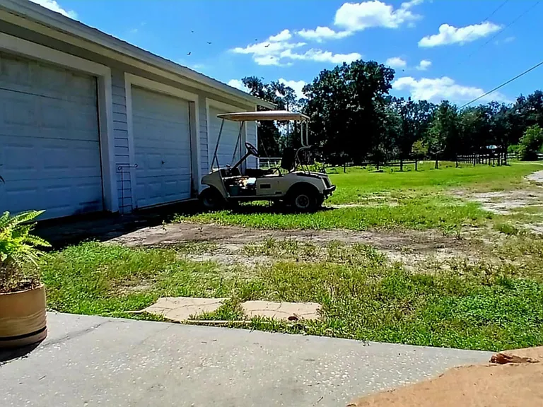 6800 Pearson Ln — Photo 16