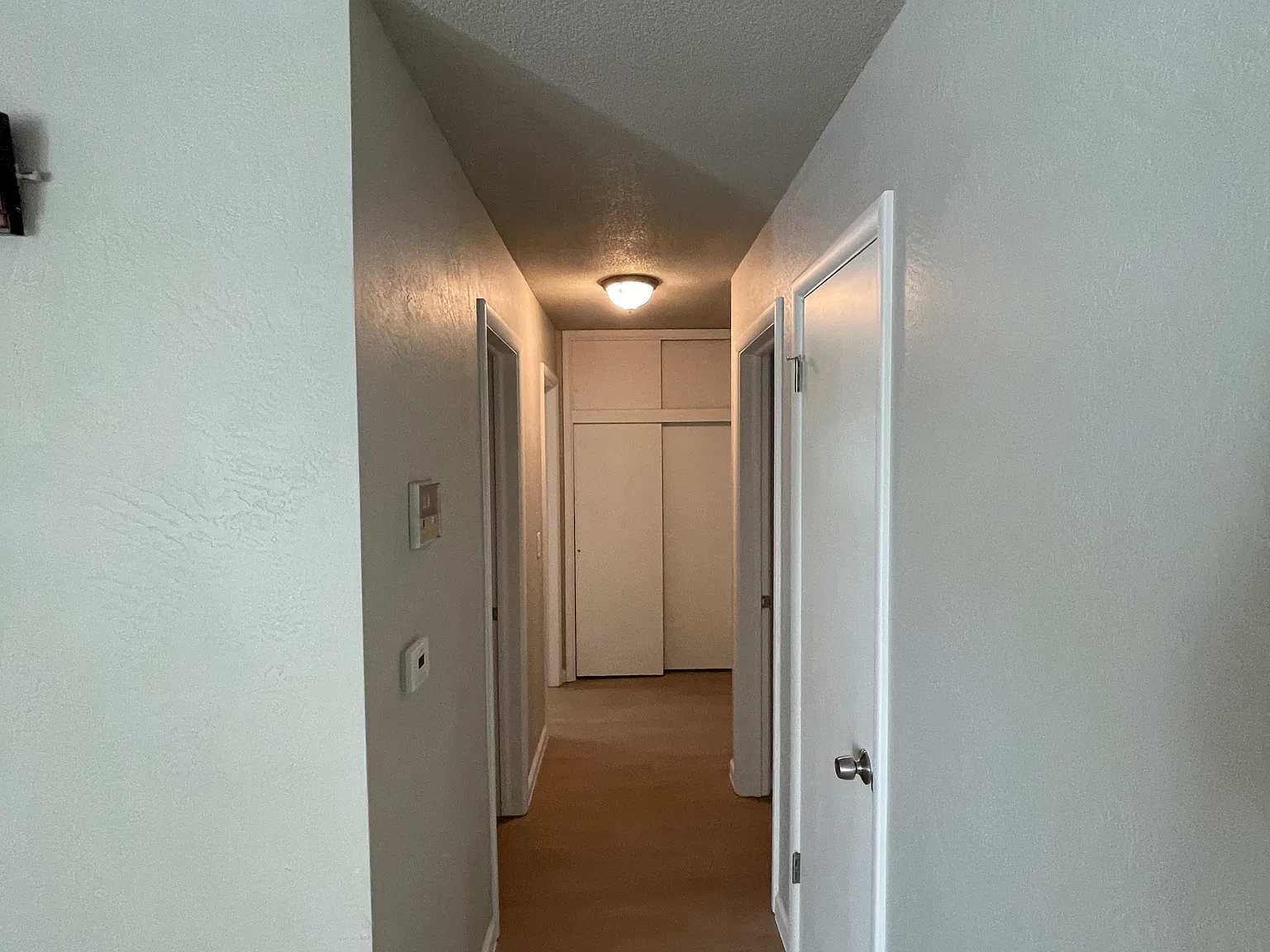 4 bed, 3.5 bath, 2841 sqft, $2,500 — Photo 2
