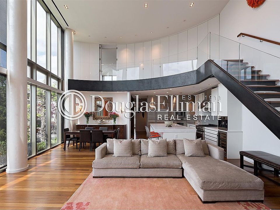 1st image of UNIT PH-1 1st Ave