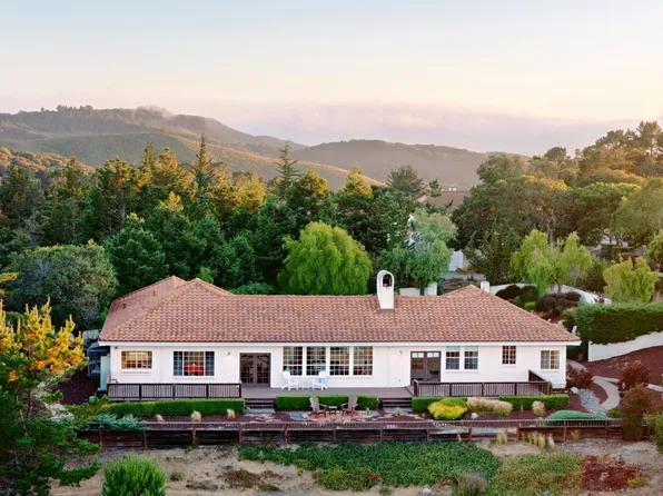 10590 Hidden Mesa Pl, Monterey, CA 93940