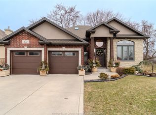 375 Grondin St, Lasalle, ON N9J3R2