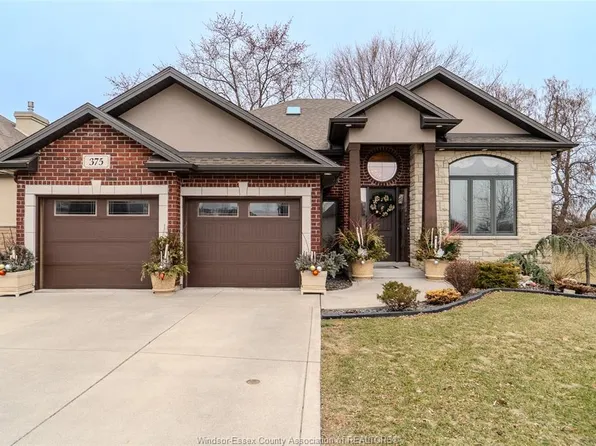 375 Grondin St, Lasalle, ON N9J 3R2