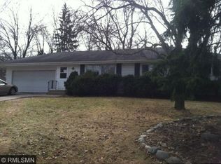 4825 Boone Cir N, Minneapolis, MN 55428