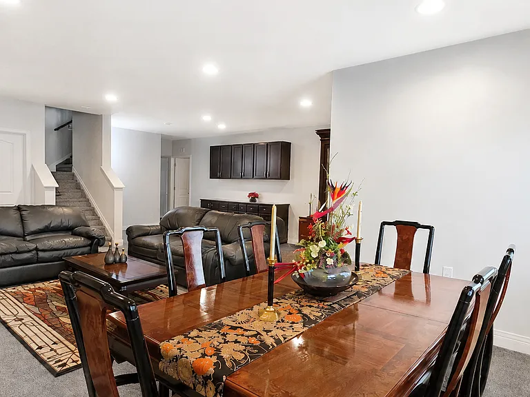 Basement Flex Room