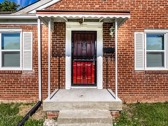 3rd image of 3522 N Denny St NE