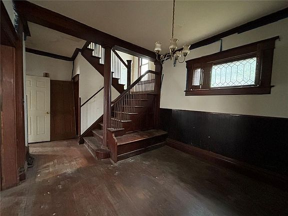 5th image of 1322 Olive St