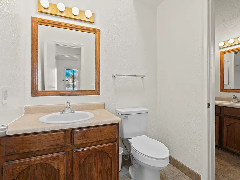 9321 Chantilly Dr — Photo 12
