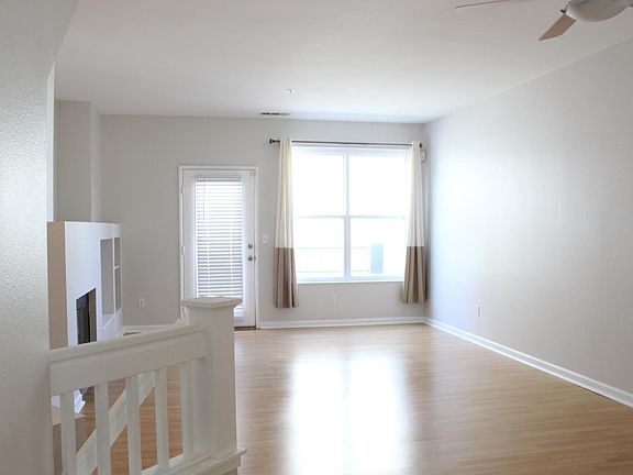 3rd image of 22793 Atherton St