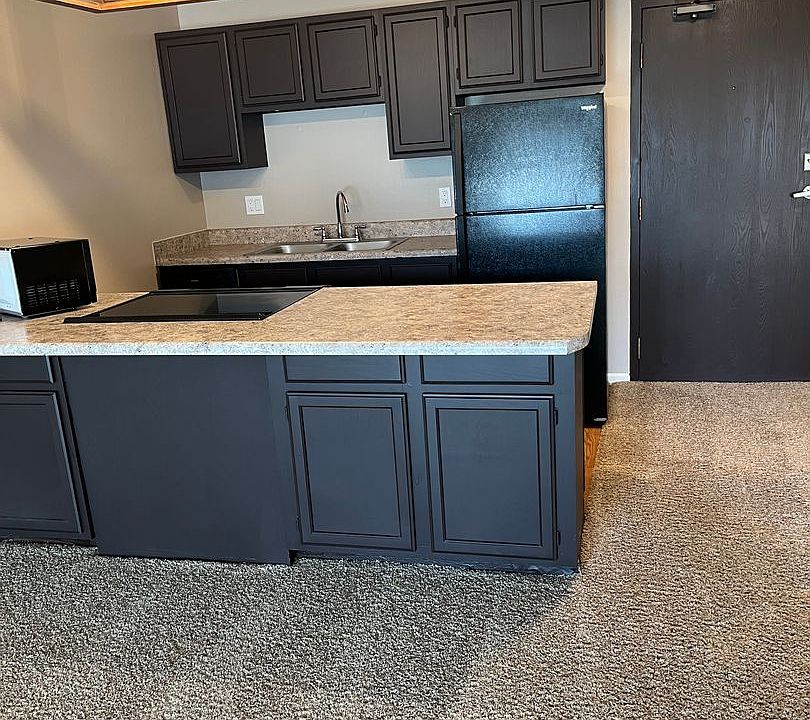 1st image of 120 College Park Cir #101-113