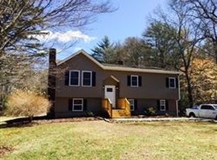 72 Lambert St, Acushnet, MA 02743