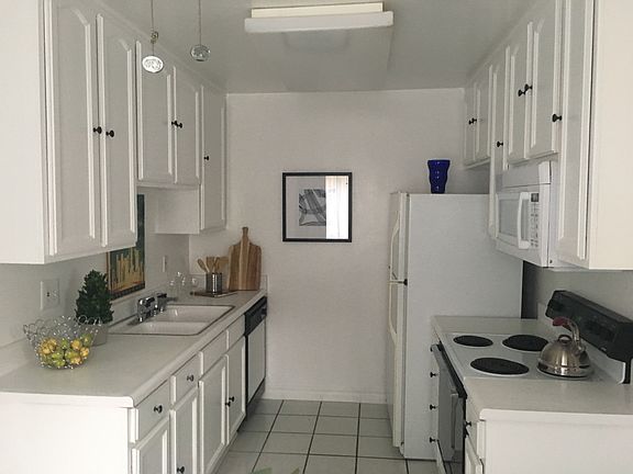 2nd image of 8710 Belford Ave #101