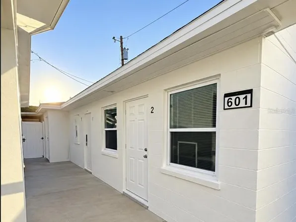 601 Corey Ave, St Pete Beach, FL 33706