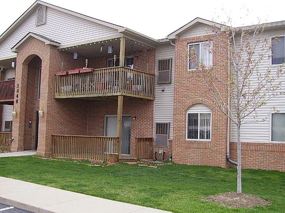 2nd image of 2448 Quarterback Ct Unit 1