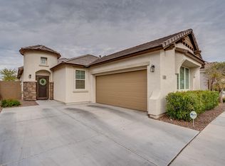 828 E Constance Way, Phoenix, AZ 85042