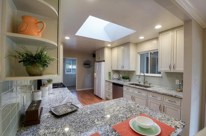 1st image of 20570 Sunrise Dr Unit 2