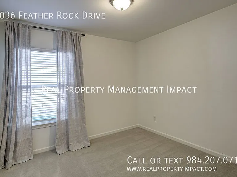 2036 Feather Rock Dr — Photo 9