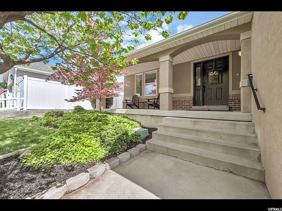 2nd image of 4872 W Park Vale Dr