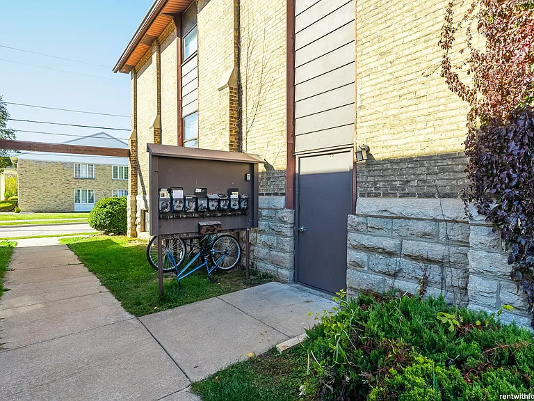 518 Isabella St #524 — Photo 11