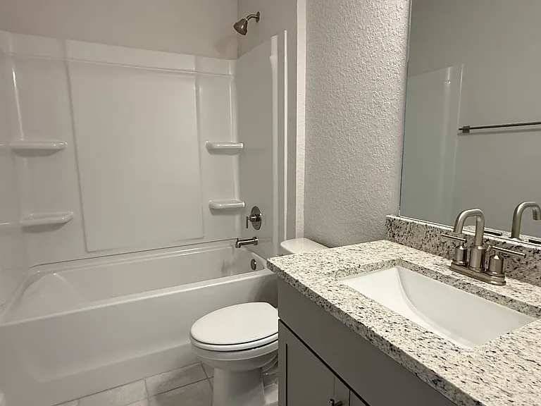 4413 SW 90th Pl — Photo 16