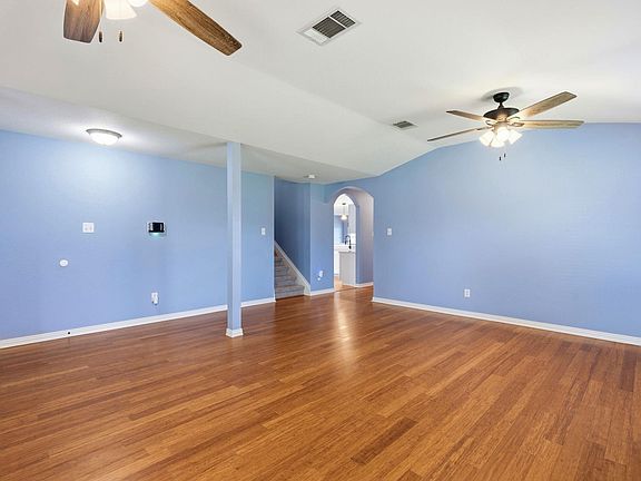 5th image of 308 Loon Lake Dr