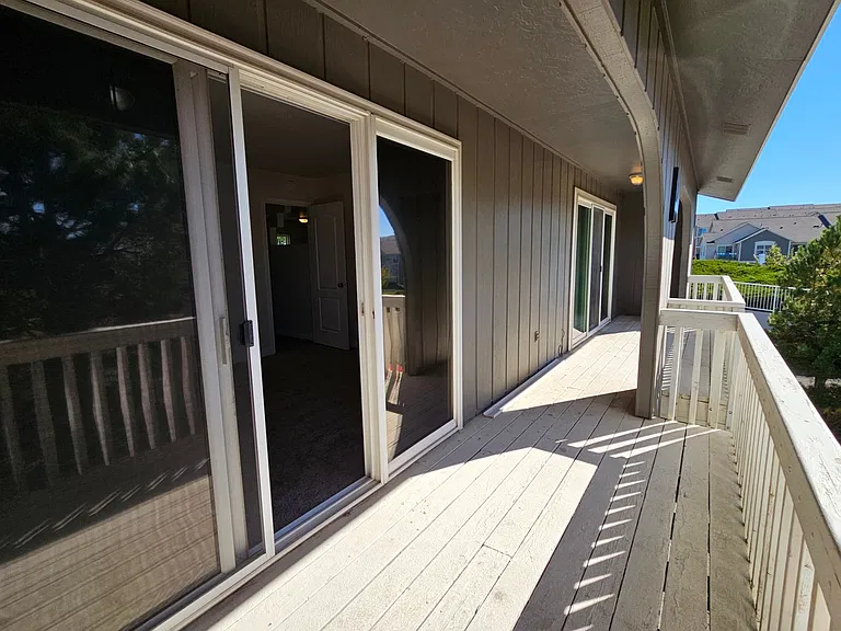 1005ri — Photo 30
