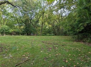 395 Mickley Rd, Whitehall, PA 18052