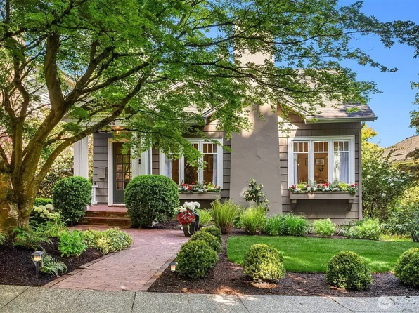1836 NE Ravenna Boulevard, Seattle, WA 98105