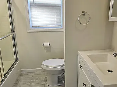 76 Brent St #2 — Photo 18
