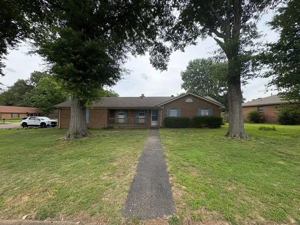 8520 Greenbrook Pkwy, Southaven, MS 38671
