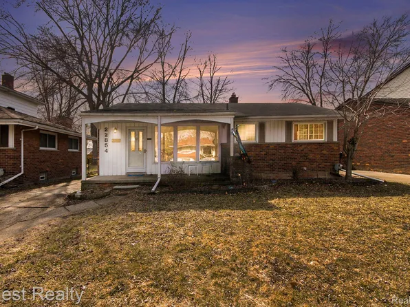 22854 Lingemann St, Saint Clair Shores, MI 48080