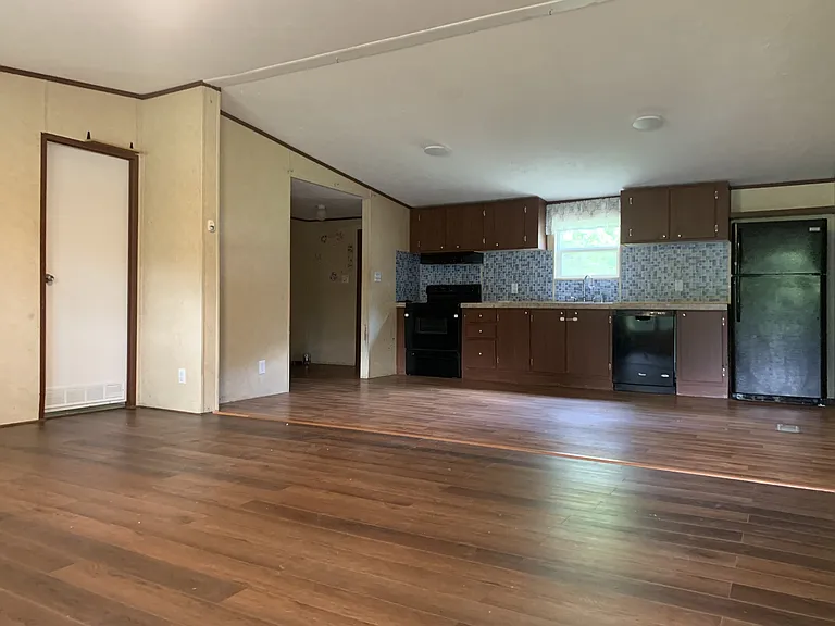 3457 Walkup Ave — Photo 4