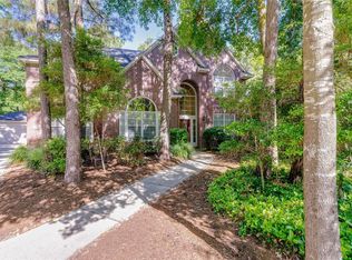 63 S Piney Plains Cir, The Woodlands, TX 77382
