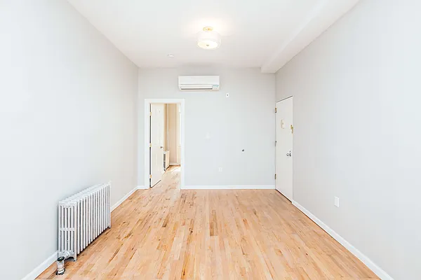 Rented by Nooklyn NYC LLC | media 28