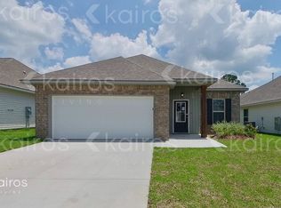 112 Teddy Ln, Lafayette, LA 70507