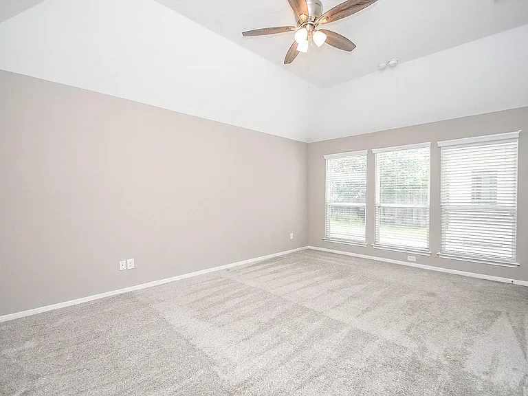 4915 Ibis Lake Ct — Photo 32