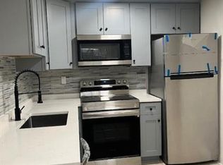 9207 Douglas St APT 215, Manassas, VA 20110