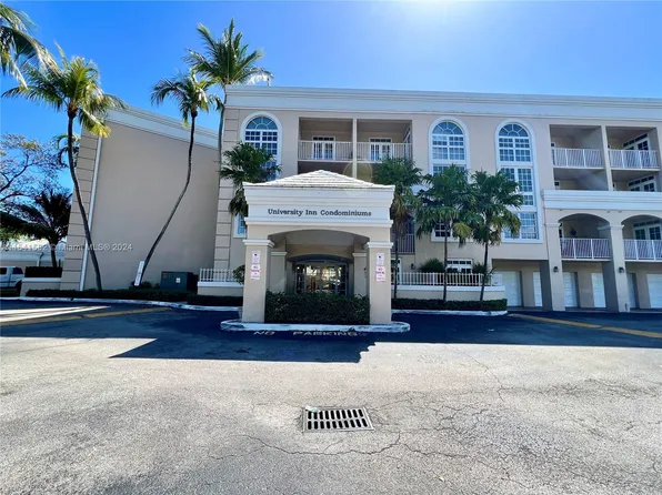 1280 S Alhambra Cir APT 1114, Coral Gables, FL 33146