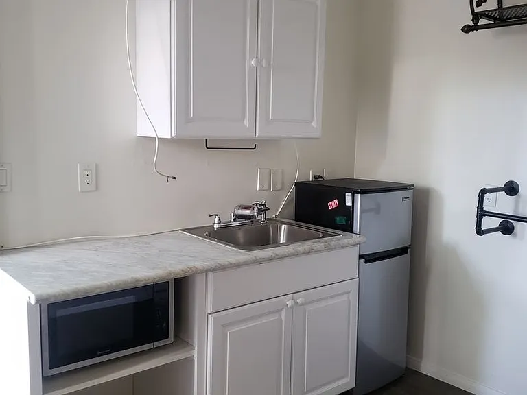 7113 Stafford Ave — Photo 12