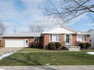 38 Davis Rd, West Seneca, NY 14224