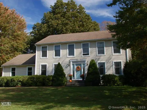 3 Bayberry Hill Road, Bethel, CT 06801